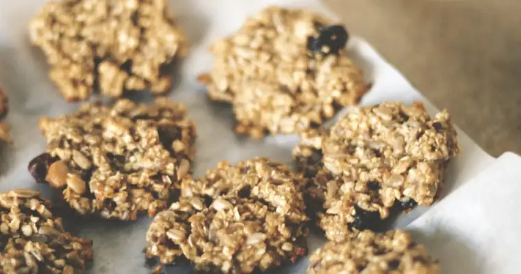 Easy Oatmeal Banana Cookies